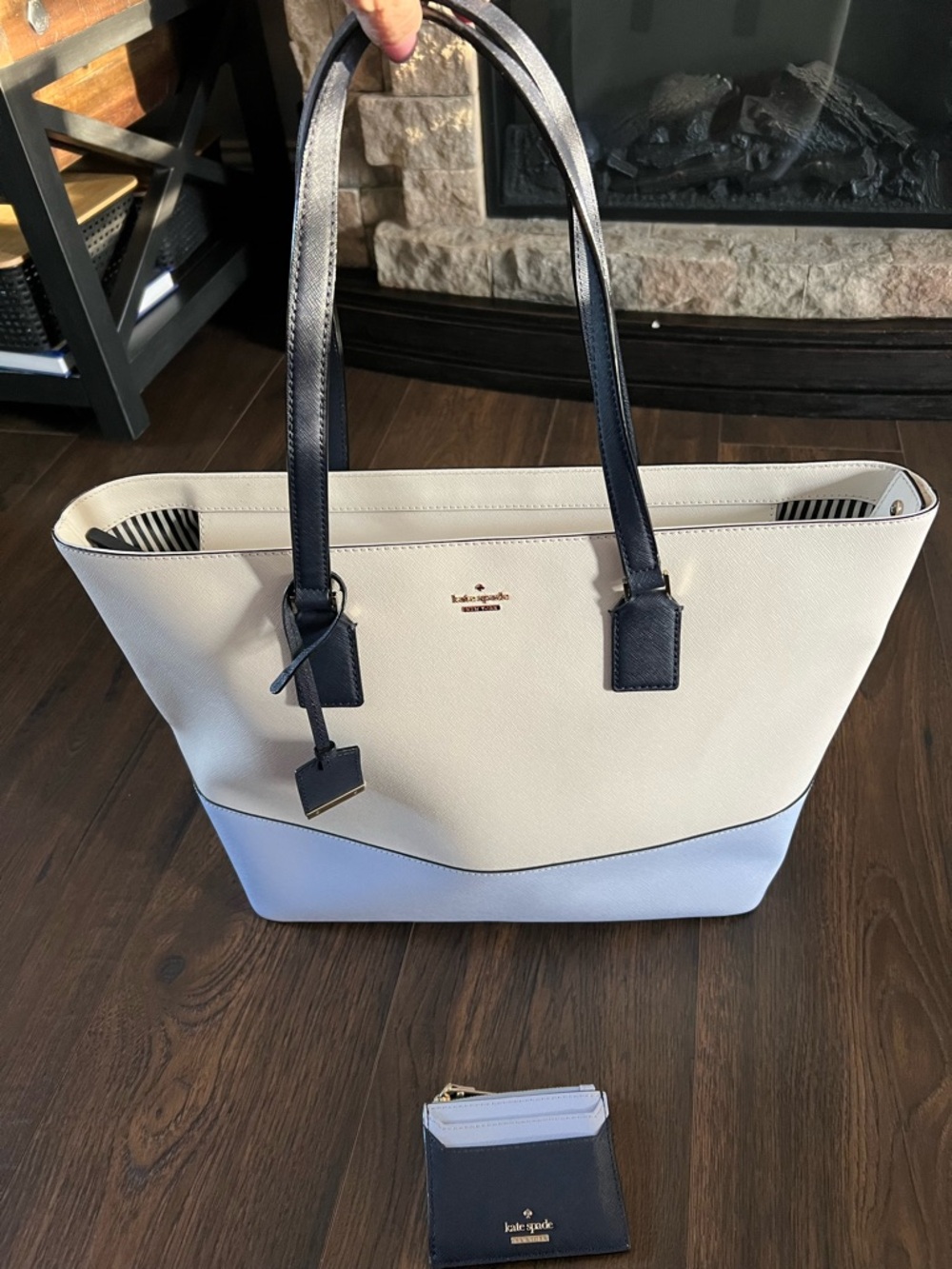 kate spade Cream, Navy & Light Blue Colorblock Tote w/ matching small coin purse